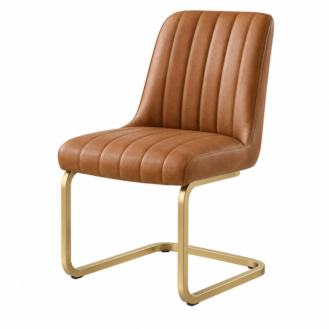 Chaise de salle à manger en similicuir marron avec piètement en métal doré, dimensions 50x60x88 cm, style moderne.