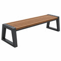 Banc de jardin en bois marron et métal noir, style industriel, dimensions 120 x 40 x 45 cm, par Toravero.